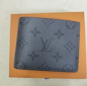 Louis Vuitton Slim Wallet